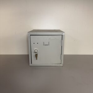 Vak voor garderobekubus