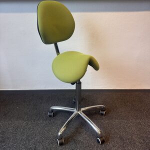 Stoel met Dalton-zadel Euromatic laag model Cura – Global Professional Seating