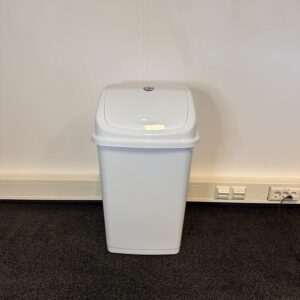 Hygiënische afvalbak met tuimeldeksel 50 l